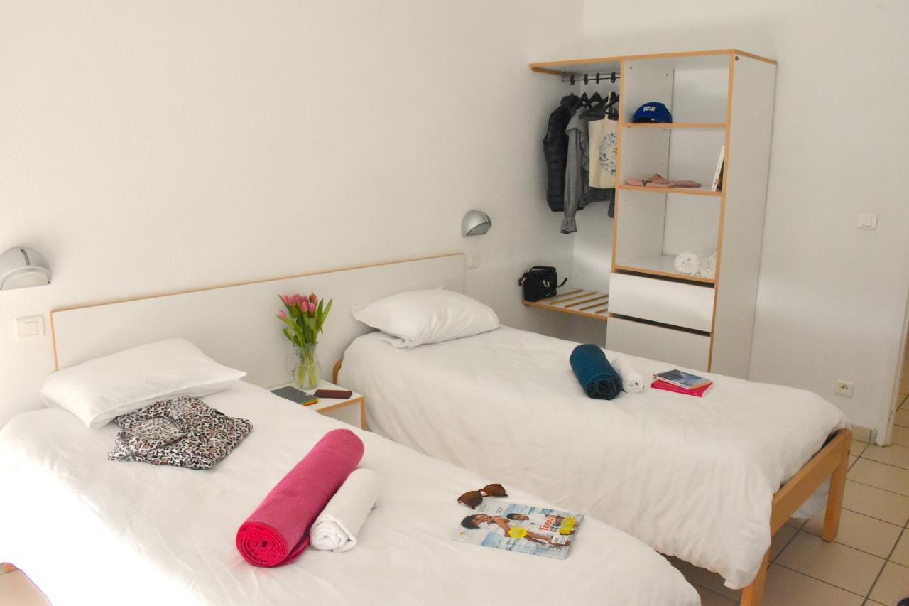 Aparthotel Ulvf Les Romarins Fleury  Exterior foto