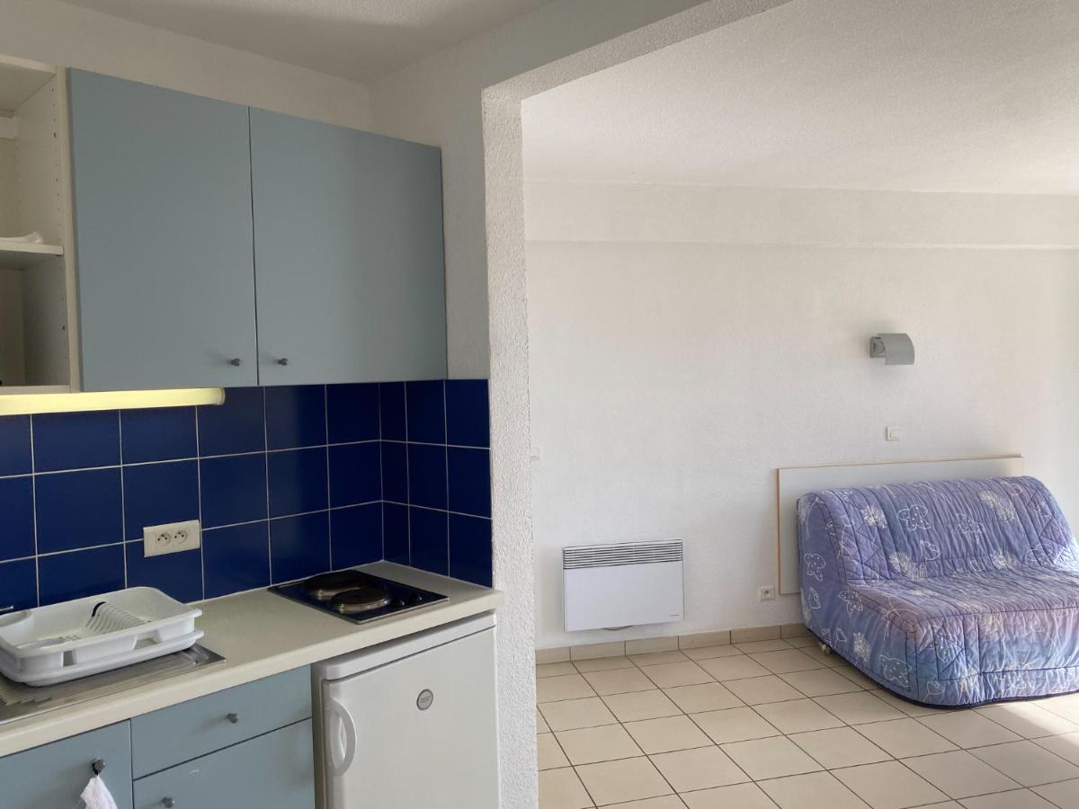 Aparthotel Ulvf Les Romarins Fleury  Exterior foto