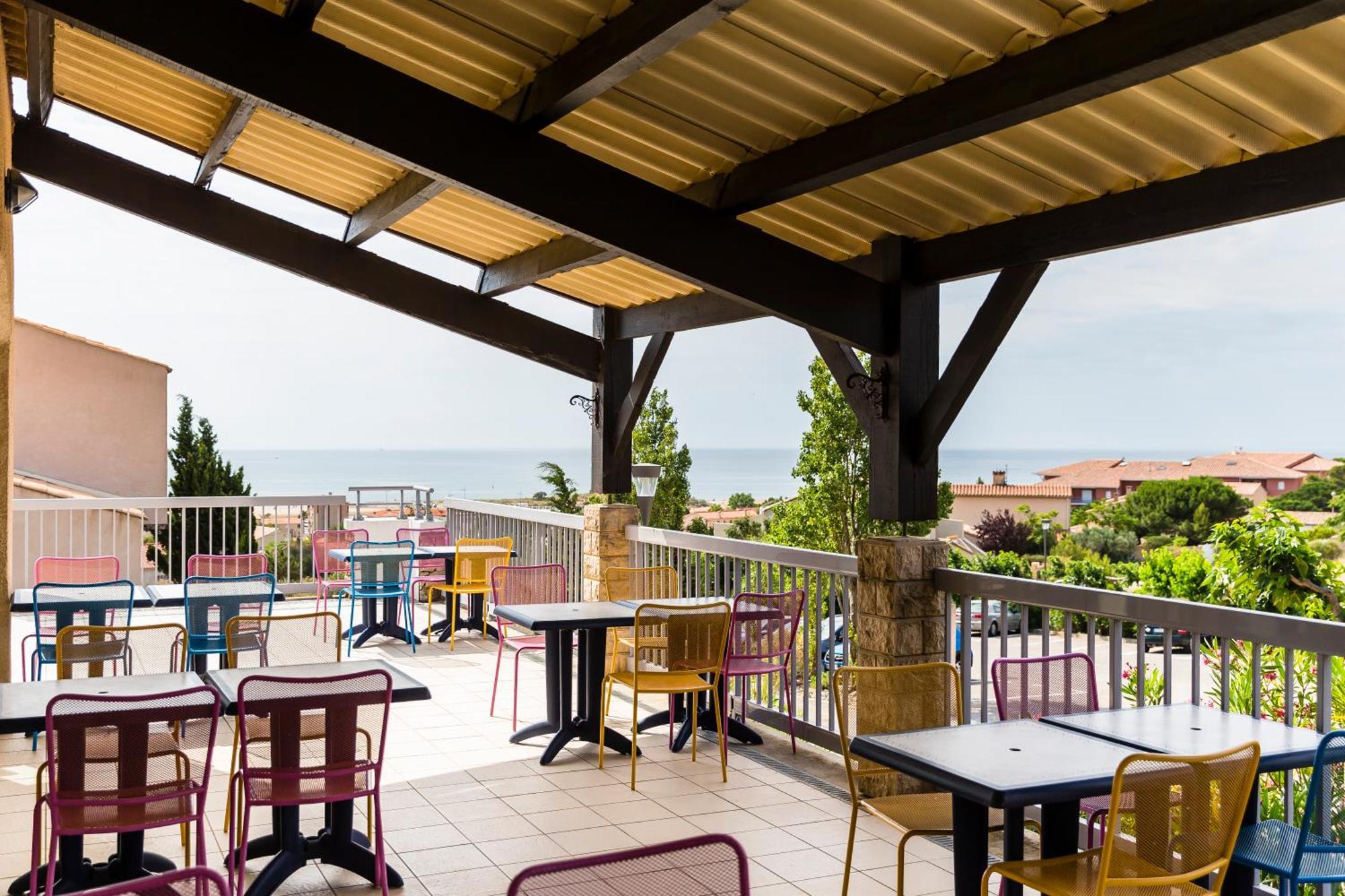 Aparthotel Ulvf Les Romarins Fleury  Exterior foto